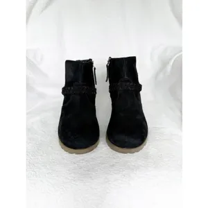 Teva De La Vina Woman’s Size 7 Black Suede Braided Ankle Boots thumbnail 2