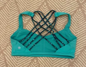 Lululemon Sports Bra thumbnail 2