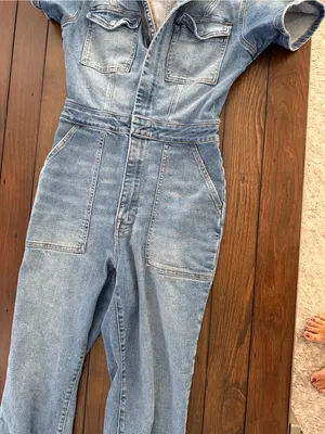 Good American Women’s Light Blue Denim Jumpsuit Jeans thumbnail 3