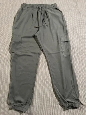 ALLIE ROSE Women's Black‎ Lightweight Green Joggers Cargo Size Medium thumbnail 1
