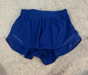 Lululemon Shorts Hotty Hot 2.5" thumbnail 1