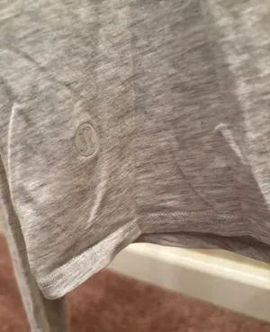 Lululemon Pilates tee thumbnail 5