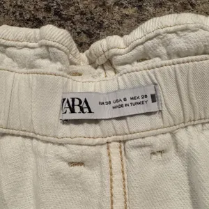 Zara Shorts Paperbag Waist Button Fly High Rise Cottage Y2K Minimalist White 6 thumbnail 2