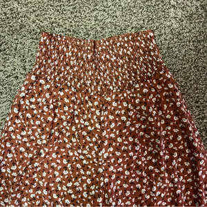 Sienna Sky Floral Wide Leg Pants With Smocked Waist Size S thumbnail 2