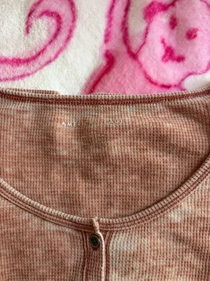 American Eagle tee thumbnail 2