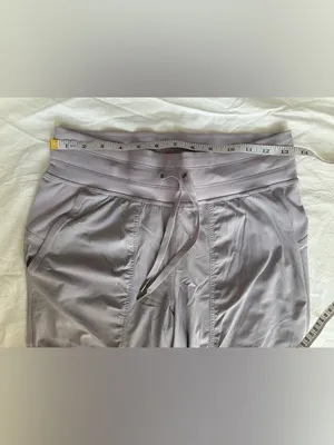 Lululemon Dance Studio Mid-Rise Jogger 7/8 Length in Lavender Purple Size 4 thumbnail 9