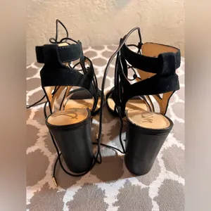 Sam Edelman Black Strappy Heeled Sandals party wedding prom event summer elegant thumbnail 12