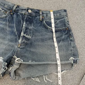 Agolde Parker Vintage cut off shorts Size 29 thumbnail 8