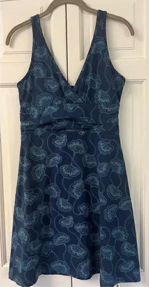 Patagonia dress blue print sz Medium thumbnail 1