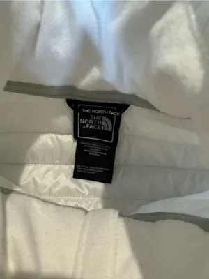 The North Face White Quilted Puffer Insulated Vest thumbnail 4