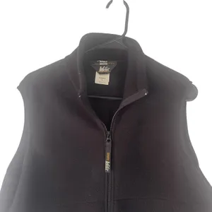 REI Women's Size Large Black‎ Fleece Outdoor Vest thumbnail 2