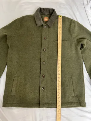 Common People olive green button thumbnail 10