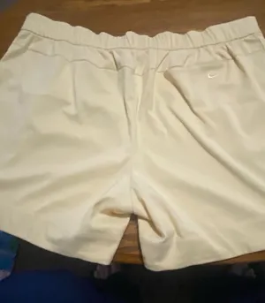 Nike  Dri-FIT Pale Yellow thumbnail 1