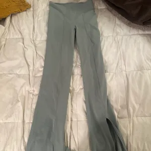 mint split leg flared high waisted leggings thumbnail 6
