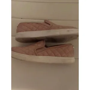 Steve Madden Womens Ecentrcq Quilted Slip On Sneakers Pink Size 6.5 thumbnail 4
