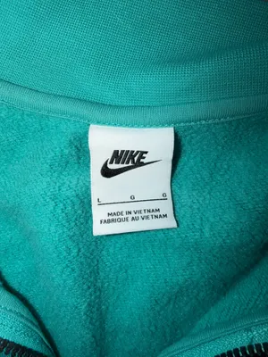 Nike Crop Quarter-Zip thumbnail 2