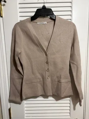 Abercrombie Sweater thumbnail 1