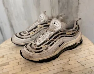Nike Air Max 97 Floral Print Beige Black Sneakers Womens Size 6.5 BV0129-100 Run thumbnail 1
