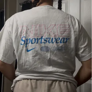 Nike shirt  thumbnail 6