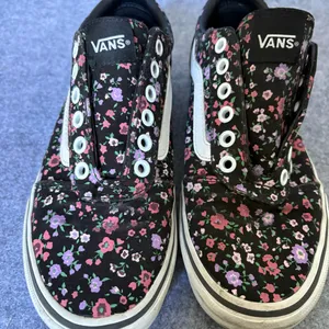 Vans Ward lo sneaker black floral print size 7 women thumbnail 7