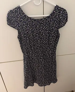Abercrombie Navy & purple floral mini dress with small white & purple flowers #floraldress #mini thumbnail 1