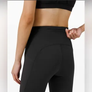 Lululemon Swift Speed High-Rise Crop 21" Black thumbnail 8