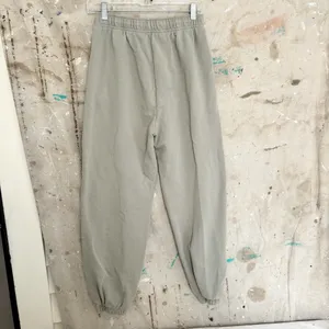 Alo Accolade Sweatpant, Limestone thumbnail 5