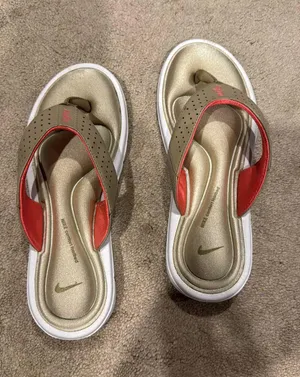 Nike Comfort Footbed Flip Flops thumbnail 1