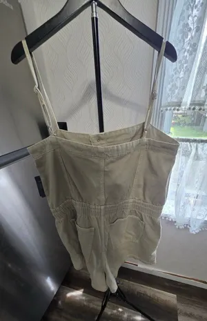 Universal Threads Women's Romper xl olive beige Cotton Twill Square Neck Pockets thumbnail 1