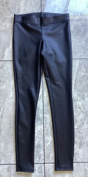 Express Women Black Faux Leather Leggings High Rise Stretch XS 2212 thumbnail 1