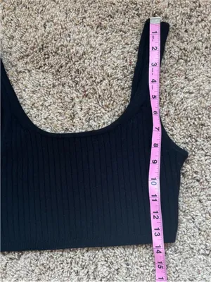 Wilfred Merino Wool Black Crop Tank Top thumbnail 8