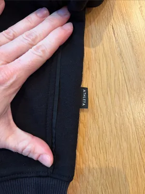 Athleta Jogger Cropped Sweatpants Black Size Small thumbnail 6