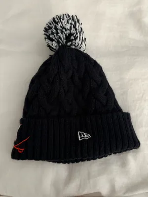 New Era Fleece Pom Pom Beanie thumbnail 3