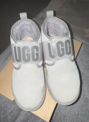 UGG Boots thumbnail 1