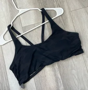 Vuori Sports Bra caged strappy camo yosemite womens Black (large) workout gym thumbnail 1