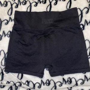 PINK shorts thumbnail 2