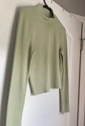 American Eagle Outfitters Waffle Crop Top large  thumbnail 2