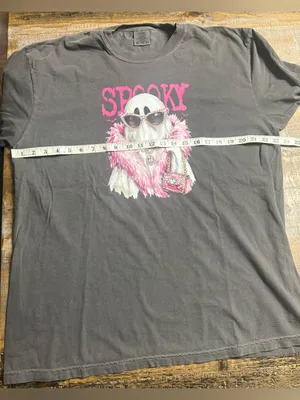 Comfort Colors Pepper Tee with Pink 'Spooky' Ghost Graphic thumbnail 5