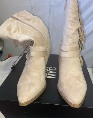 Steve Madden Cream Suede Fringe Ankle Boots thumbnail 1
