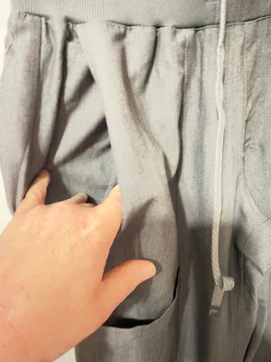 Women’s XXS fabletics gray scrub pants thumbnail 5