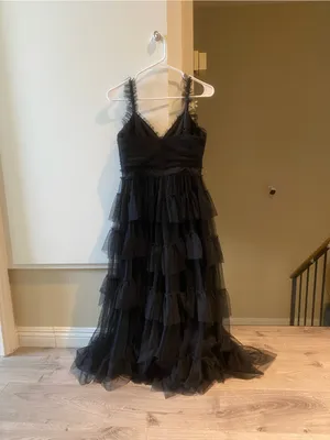 Betsy & Adam Black Formal party Dress with Tiered Tulle, size 4 thumbnail 2
