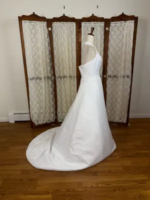 Pretty Vintage Y2K St. Tropez Halter Wedding Gown thumbnail 3