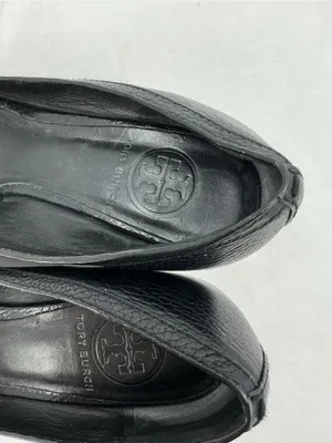 Tory Burch Black Leather Peep-Toe Heels with Gold Logo Medallion B47 thumbnail 5