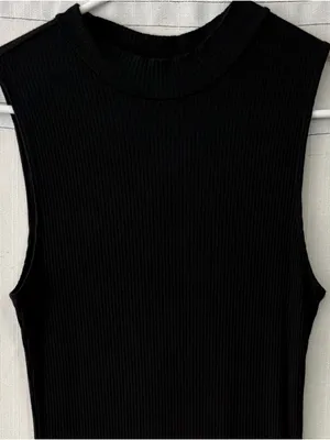 Leith women’s size M Black Ribbed Mock Neck Sleeveless Midi Dress (E76) thumbnail 3