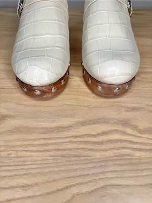 Schutz Smooshy Croc Embossed Clog Mules Wooden Heel Studded Buckle thumbnail 7