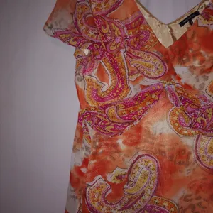 DAISY FUENTES M/L Bright Paisley Floral Lined Tie Back Top in Orange Pink thumbnail 7