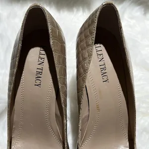 NWOT Ellen‎ Tracy Nude Crocodile Embossed Pump Heels Size 6M. B65 thumbnail 7