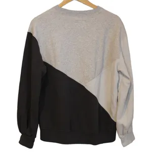 Abercrombie & Fitch Soft AF Gray Crewneck Long Sleeve Sweatshirt Top Size Medium thumbnail 2