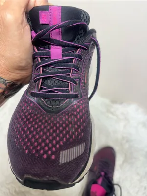 Brooks Ghost 12 Women's Black and Magenta Running Sneakers thumbnail 8