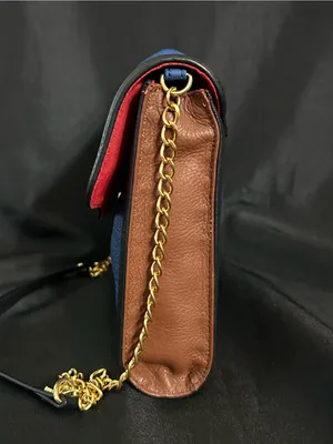 Koret Luxe Vintage Women’s Blue Red & Black Crossbody Bag Gold Chain Strap thumbnail 6